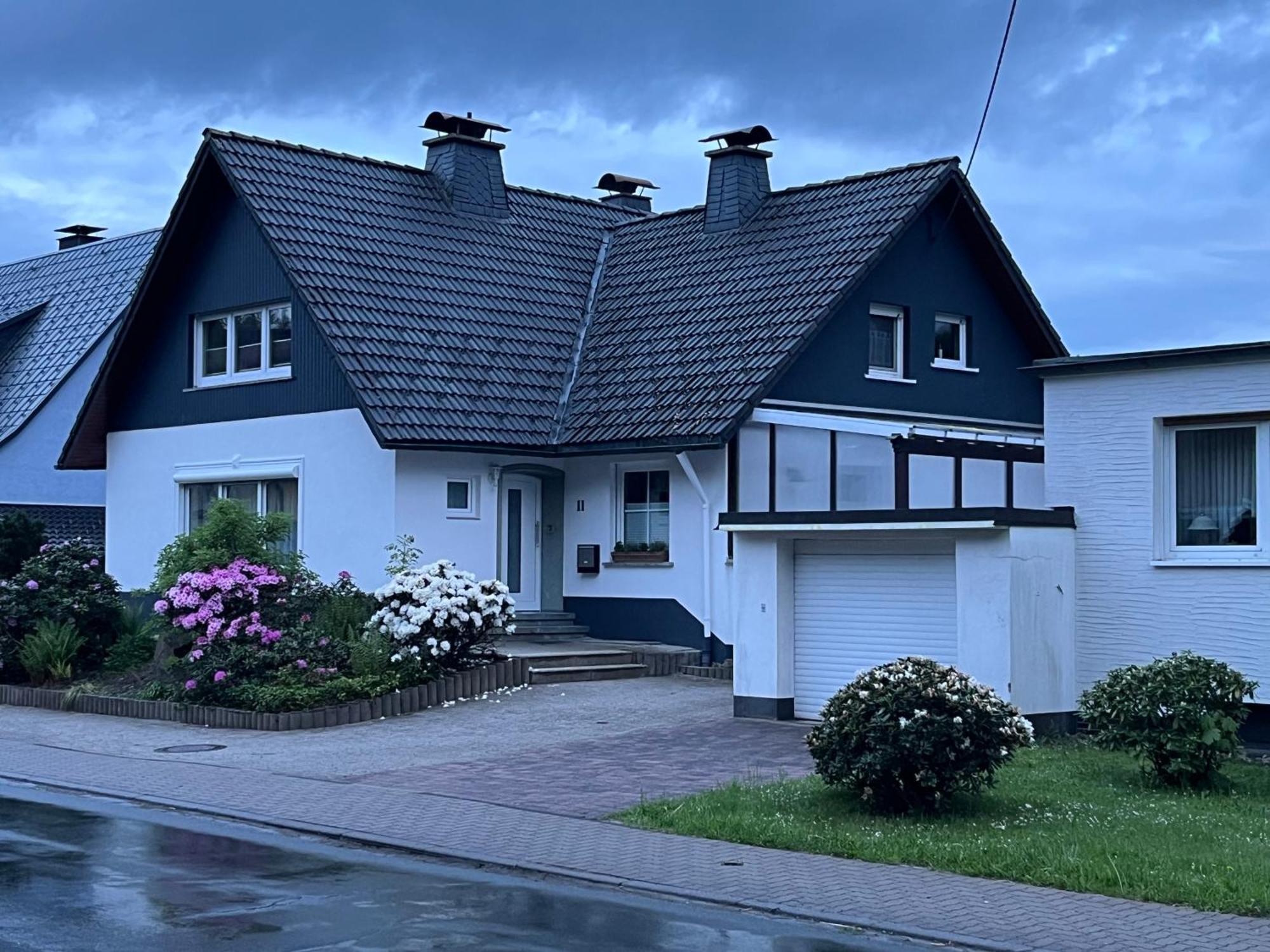 Modern Und Rustikal Mit Kamin Kohlert * Bad Berleburg